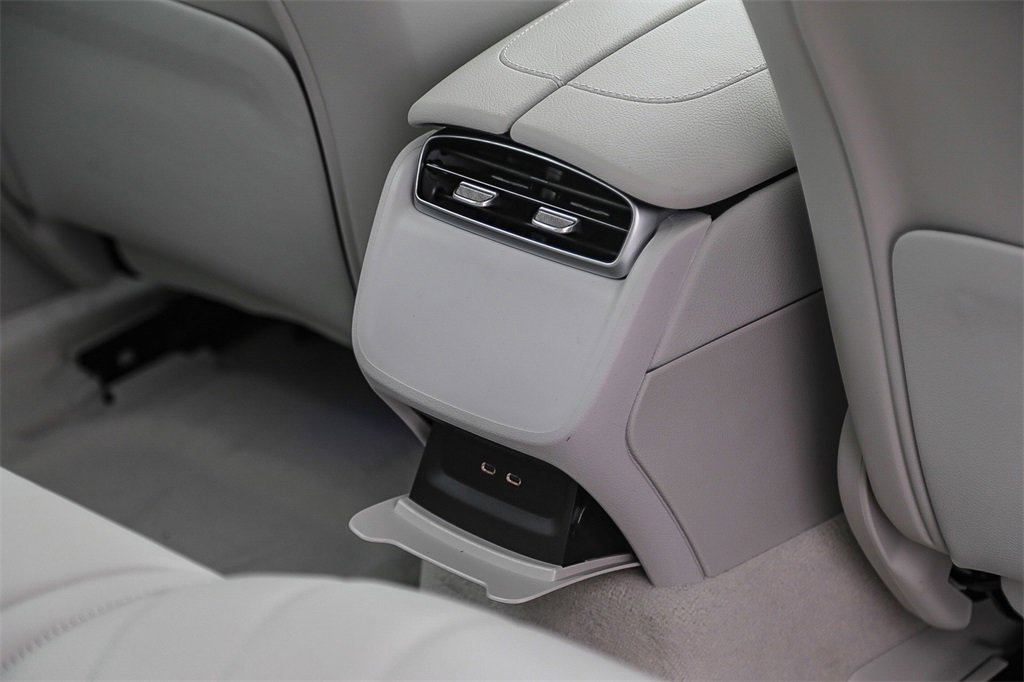 Used 2024 Mercedes-Benz EQE 350+ 4MATIC Sedan image 23