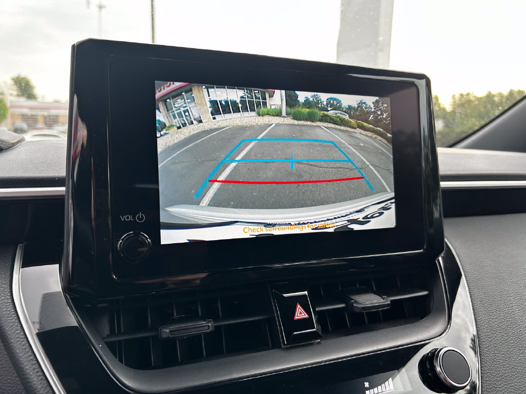 Used 2025 Toyota Corolla SE FWD image 19