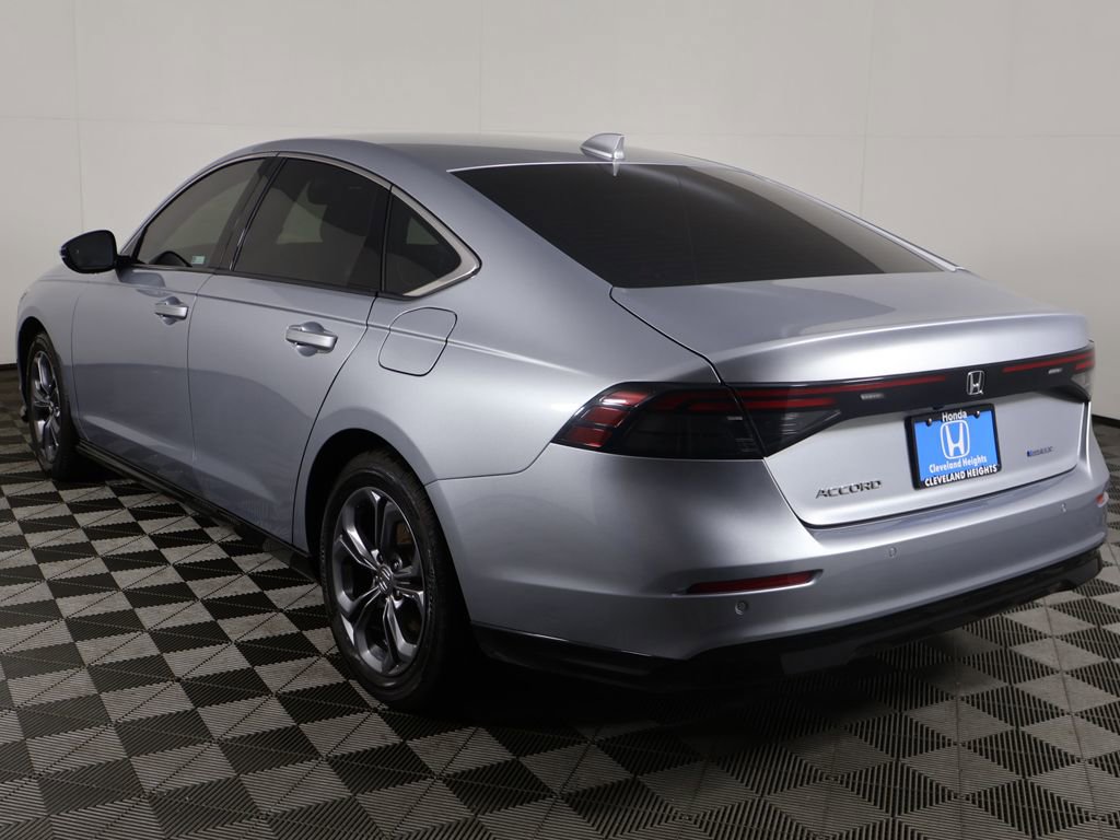 Used 2025 Honda Accord EX-L image 9