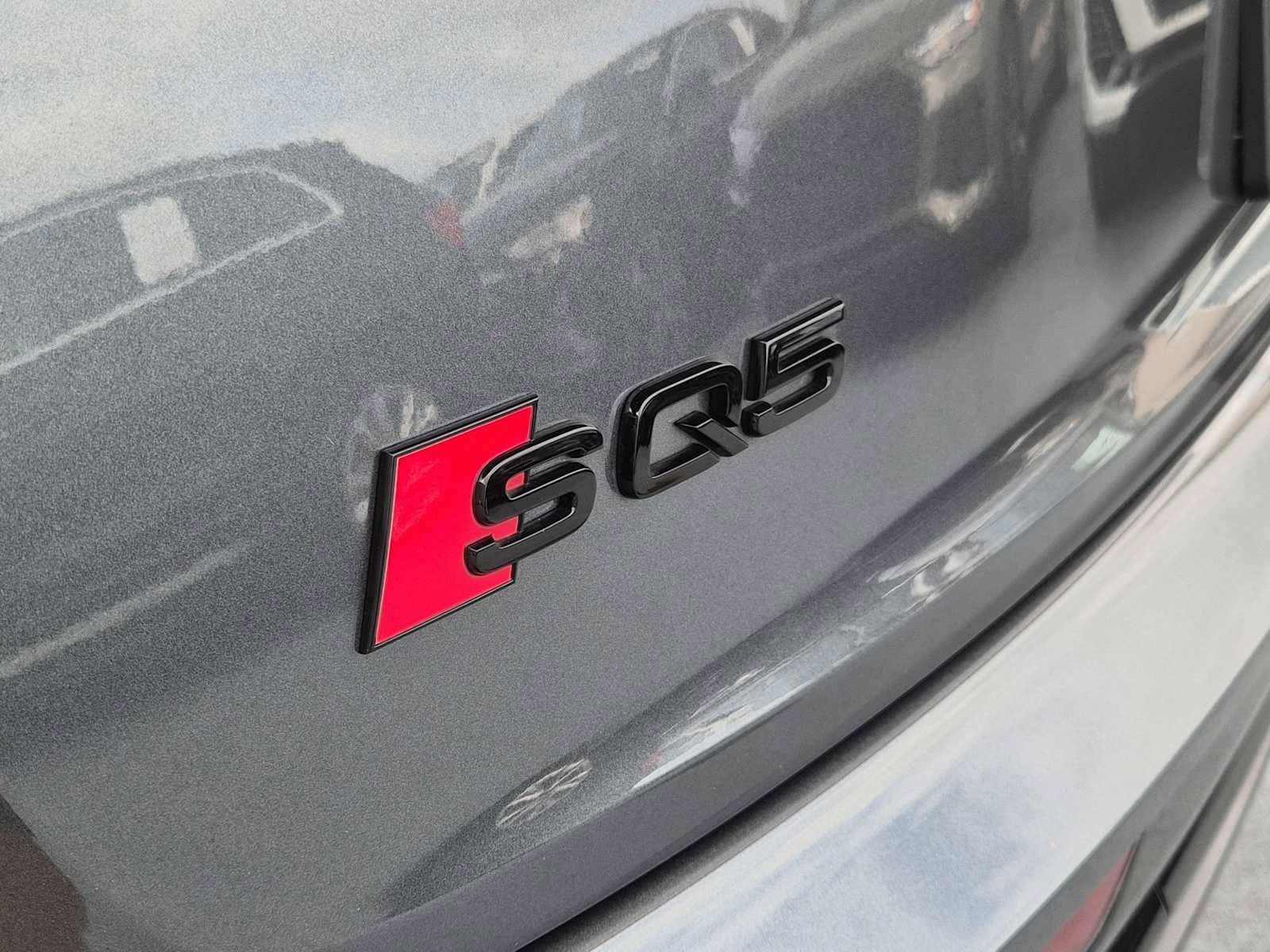 Certified 2025 Audi SQ5 Premium Plus image 11