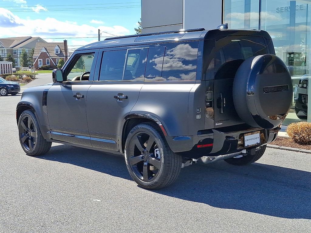 New 2026 Land Rover Defender 110 X-Dynamic SE AWD/4WD image 4