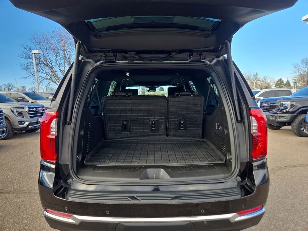 Used 2025 GMC Yukon XL Elevation w/ Elevation Premium Package image 21