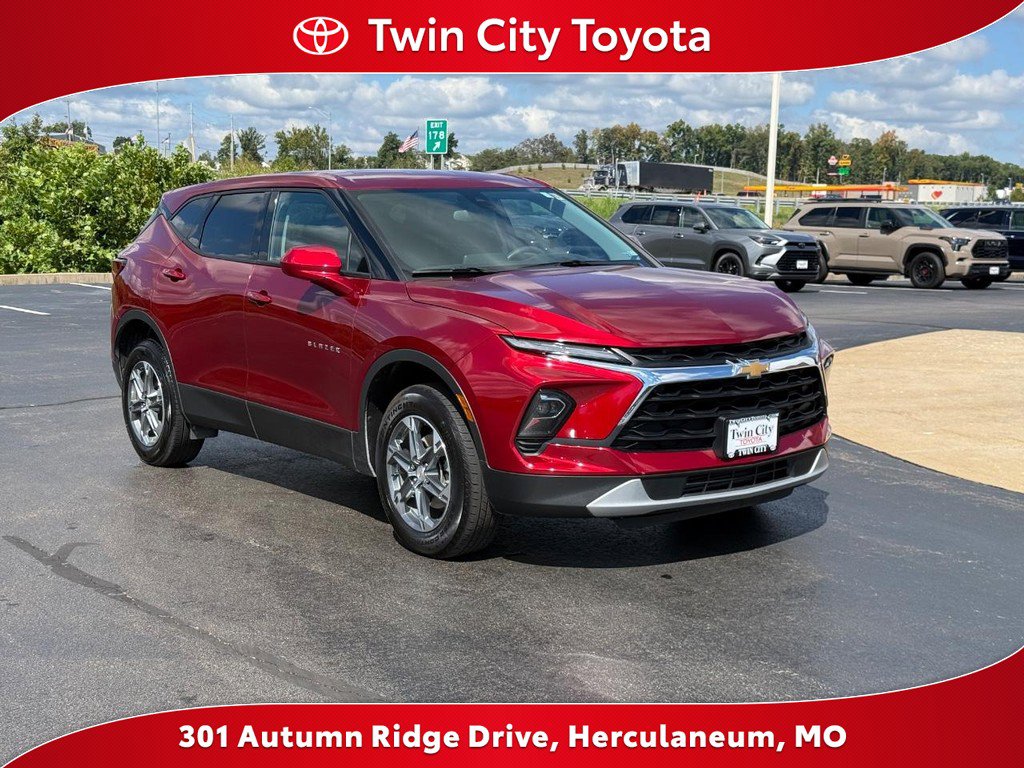 Used 2025 Chevrolet Blazer LT