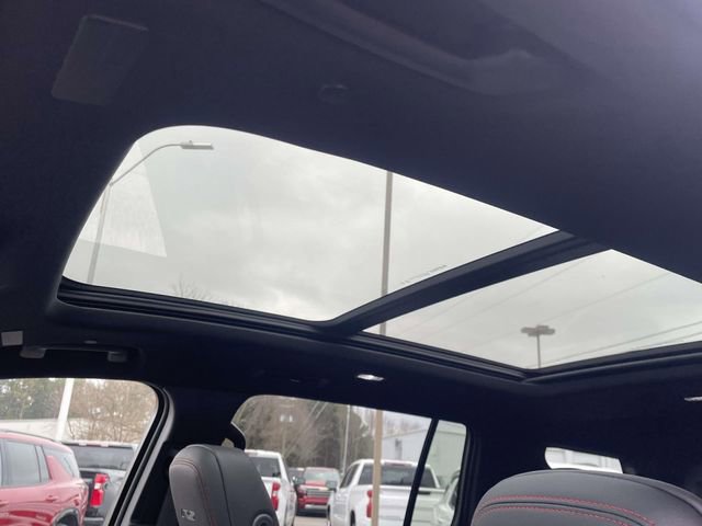 New 2026 Chevrolet Traverse RS image 13