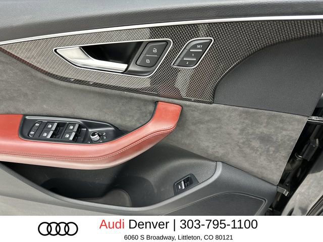 Used 2022 Audi SQ7 Prestige image 13