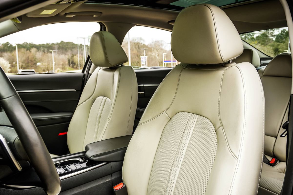 Used 2020 Hyundai Sonata Limited image 40