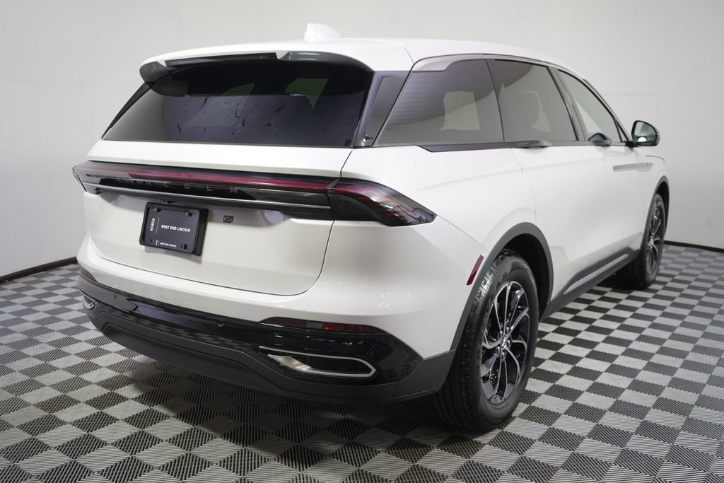 New 2026 Lincoln Nautilus Premier w/ Equipment Group 102A AWD/4WD image 6