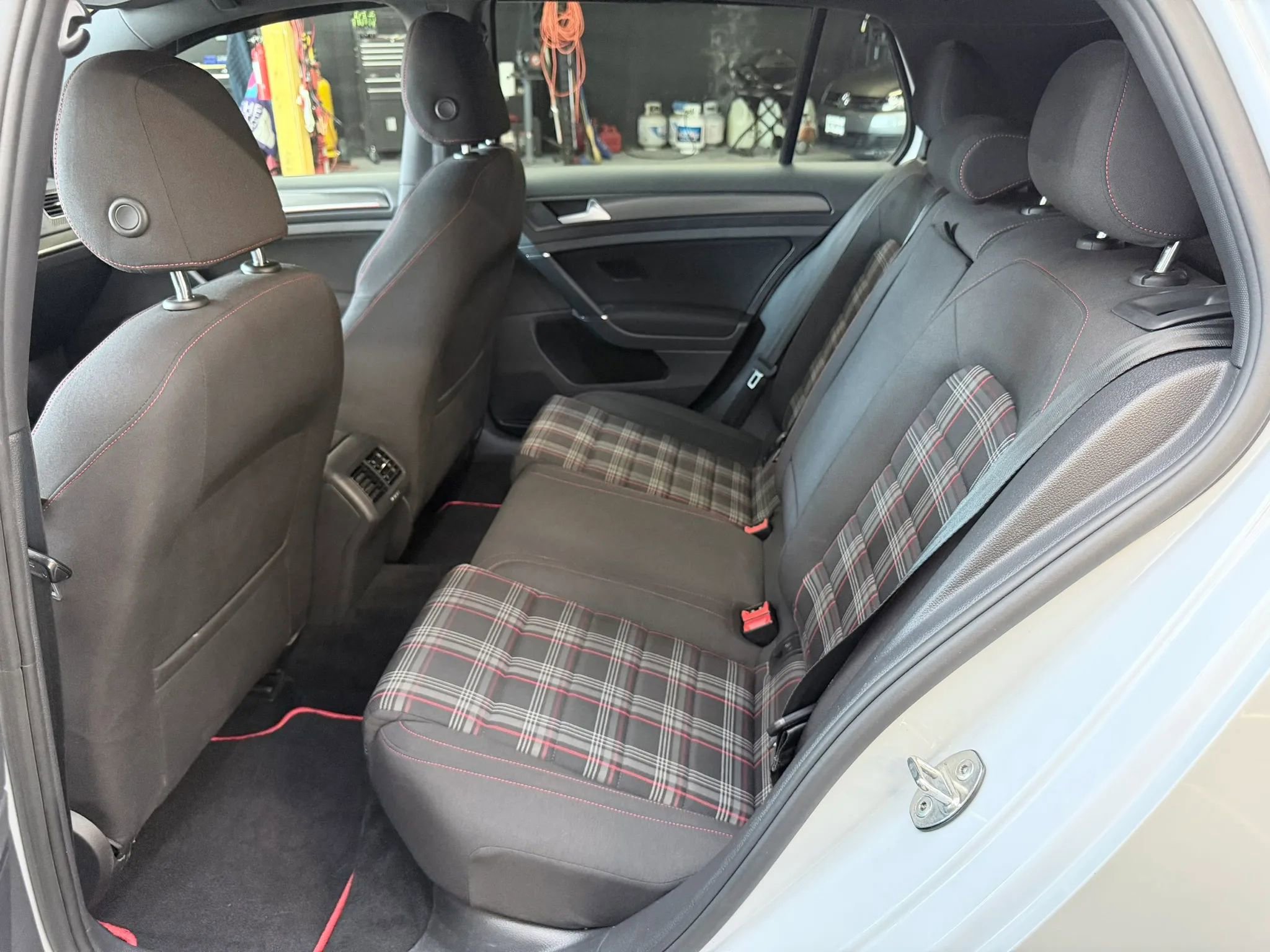 Used 2018 Volkswagen GTI S image 18