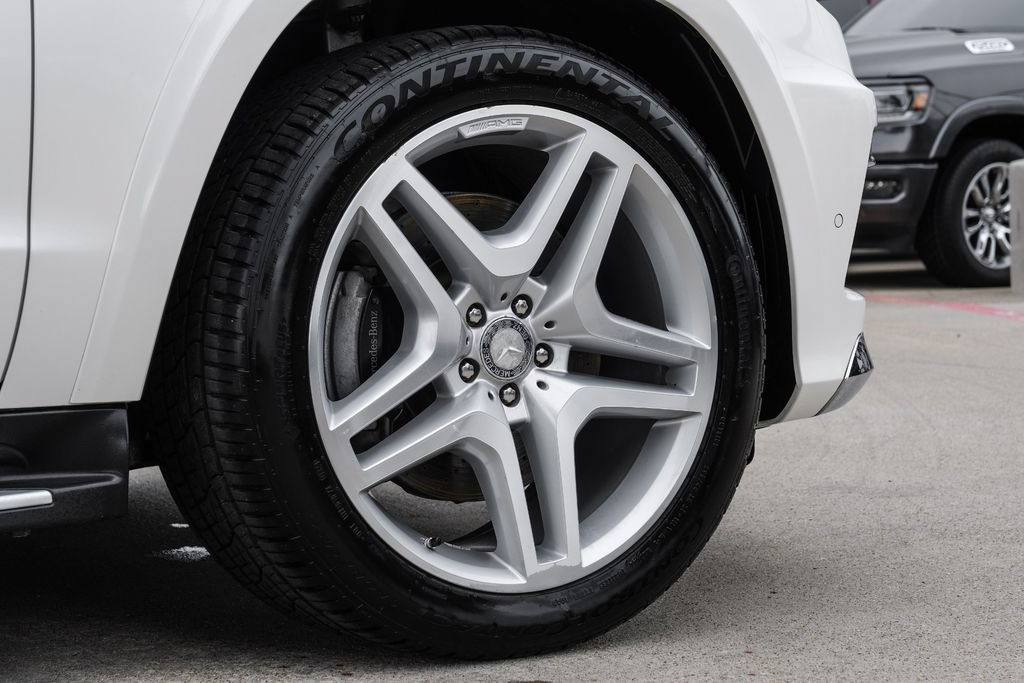 Used 2015 Mercedes-Benz GL 550 4MATIC image 60