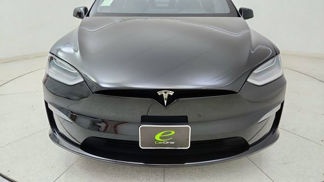 Used 2022 Tesla Model X image 8