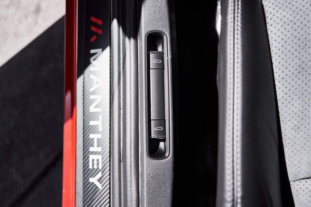 Used 2023 Porsche 718 Cayman GT4 RS image 42