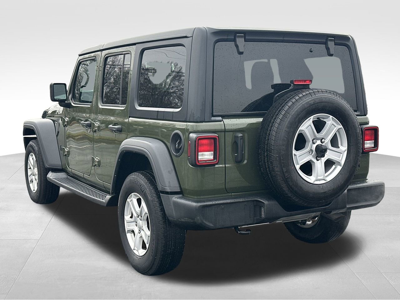 Used 2021 Jeep Wrangler Unlimited Sport image 18