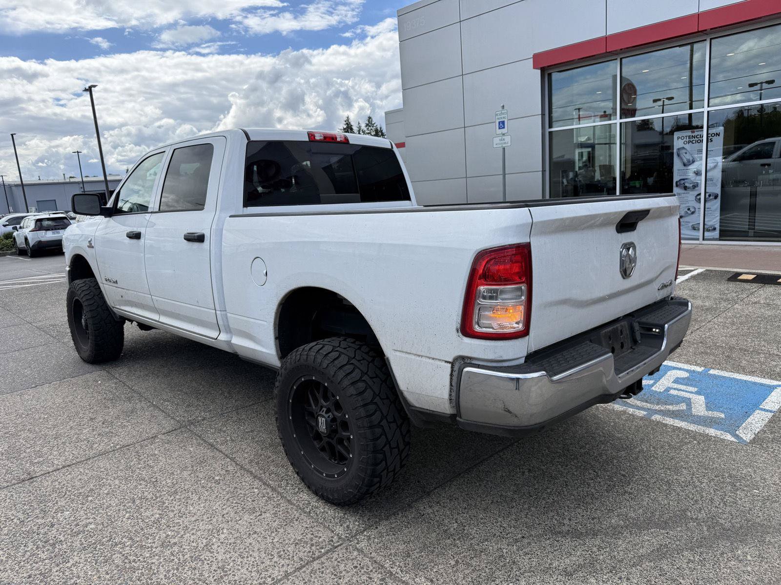 Used 2022 RAM 2500 Tradesman AWD/4WD image 4