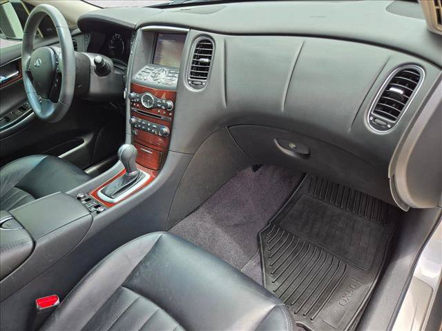 Used 2017 INFINITI QX50 2WD w/ Technology Package image 23