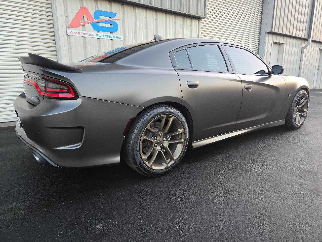 Used 2019 Dodge Charger SRT Hellcat w/ Navigation & Travel Group RWD image 8