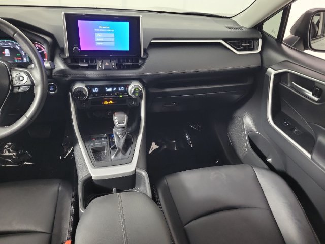 Used 2023 Toyota RAV4 XLE Premium FWD image 17