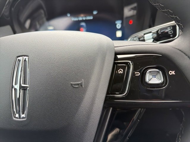 New 2026 Lincoln Corsair Premiere image 15