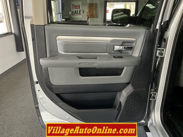 Used 2015 RAM 2500 Big Horn image 25