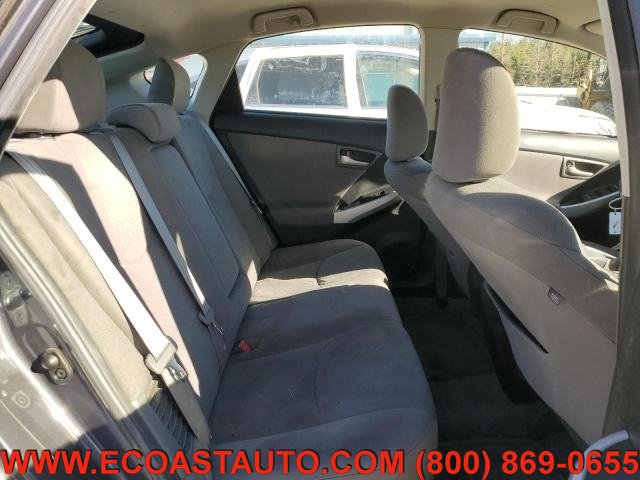 Used 2014 Toyota Prius Two FWD image 11