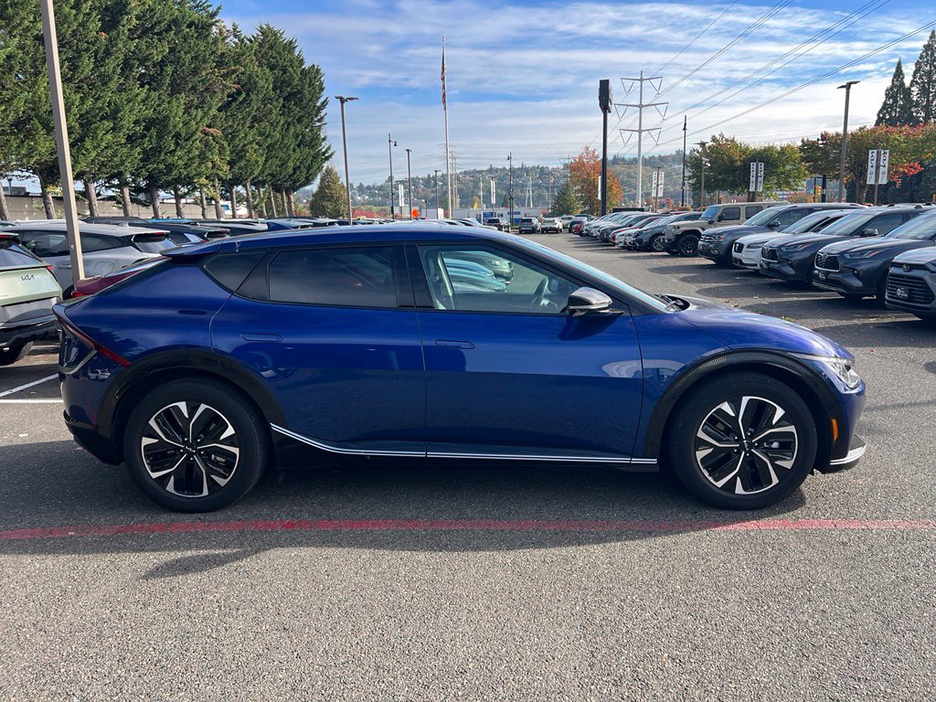 Certified 2024 Kia EV6 Wind AWD/4WD image 8