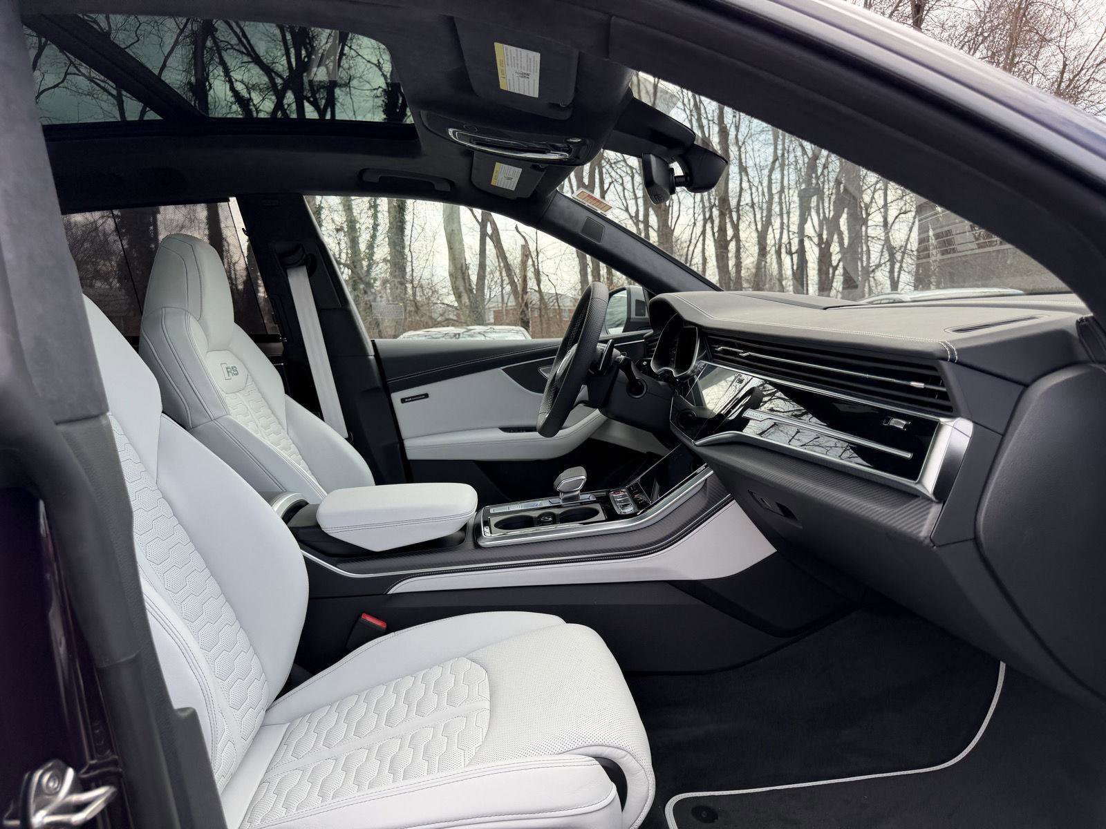 New 2026 Audi RS Q8 performance image 15