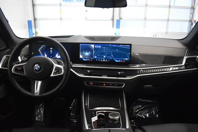 Used 2026 BMW X5 xDrive40i AWD/4WD image 5