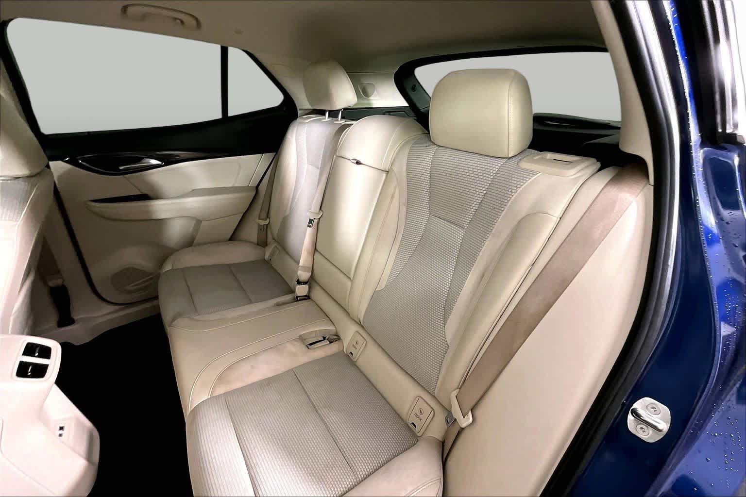 Certified 2023 Buick Envision Preferred FWD image 18