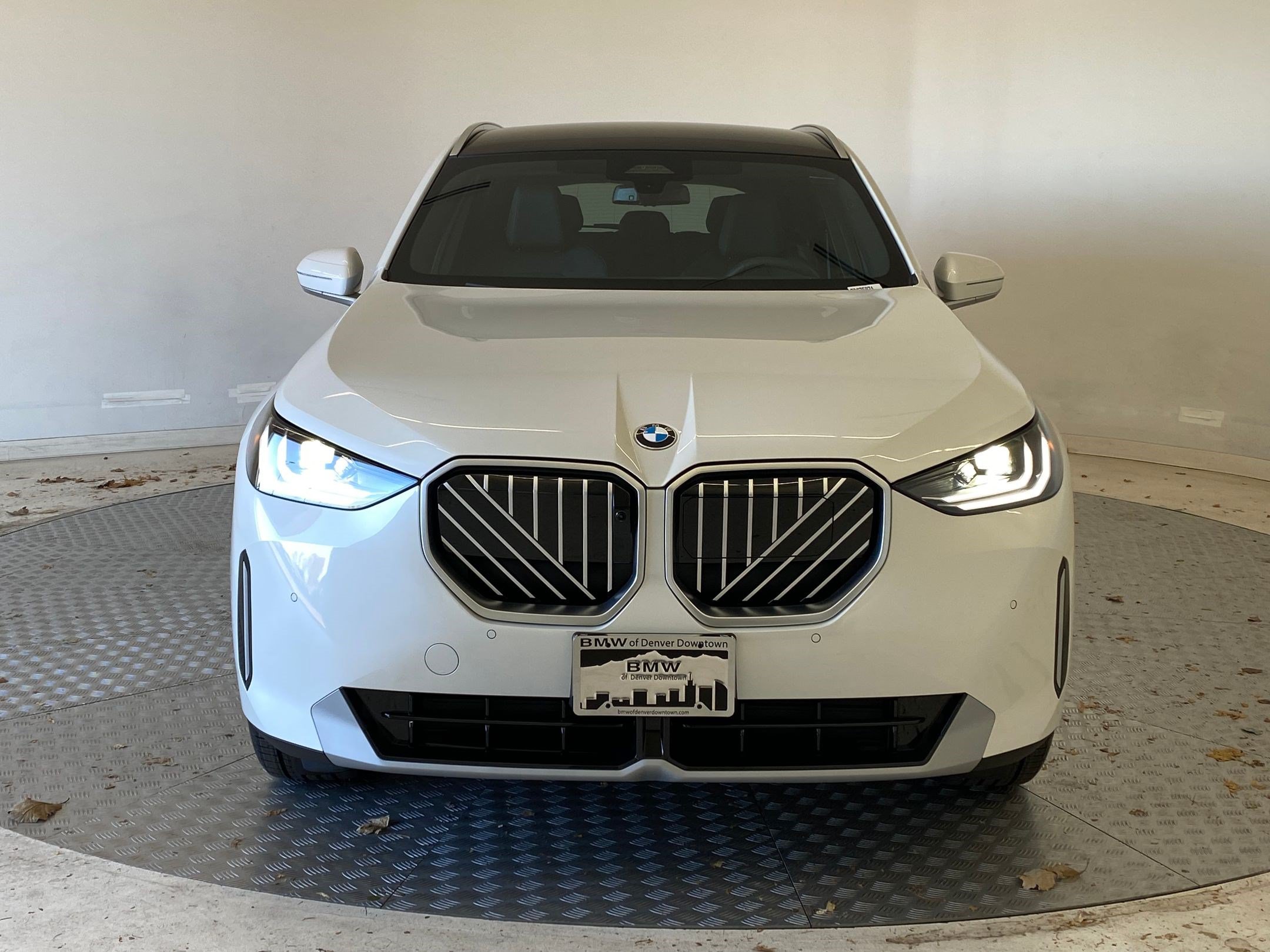 Used 2026 BMW X3 xDrive30i w/ Premium Package AWD/4WD image 5