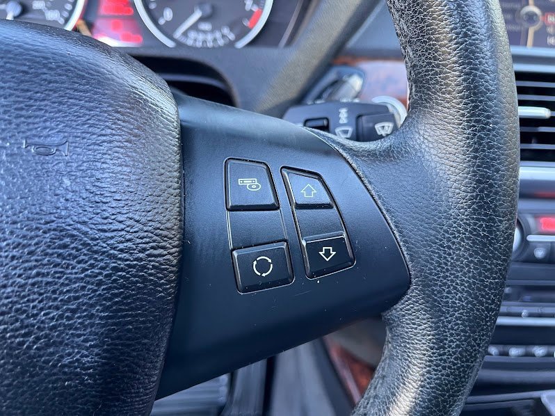 Used 2012 BMW X5 xDrive35i image 16