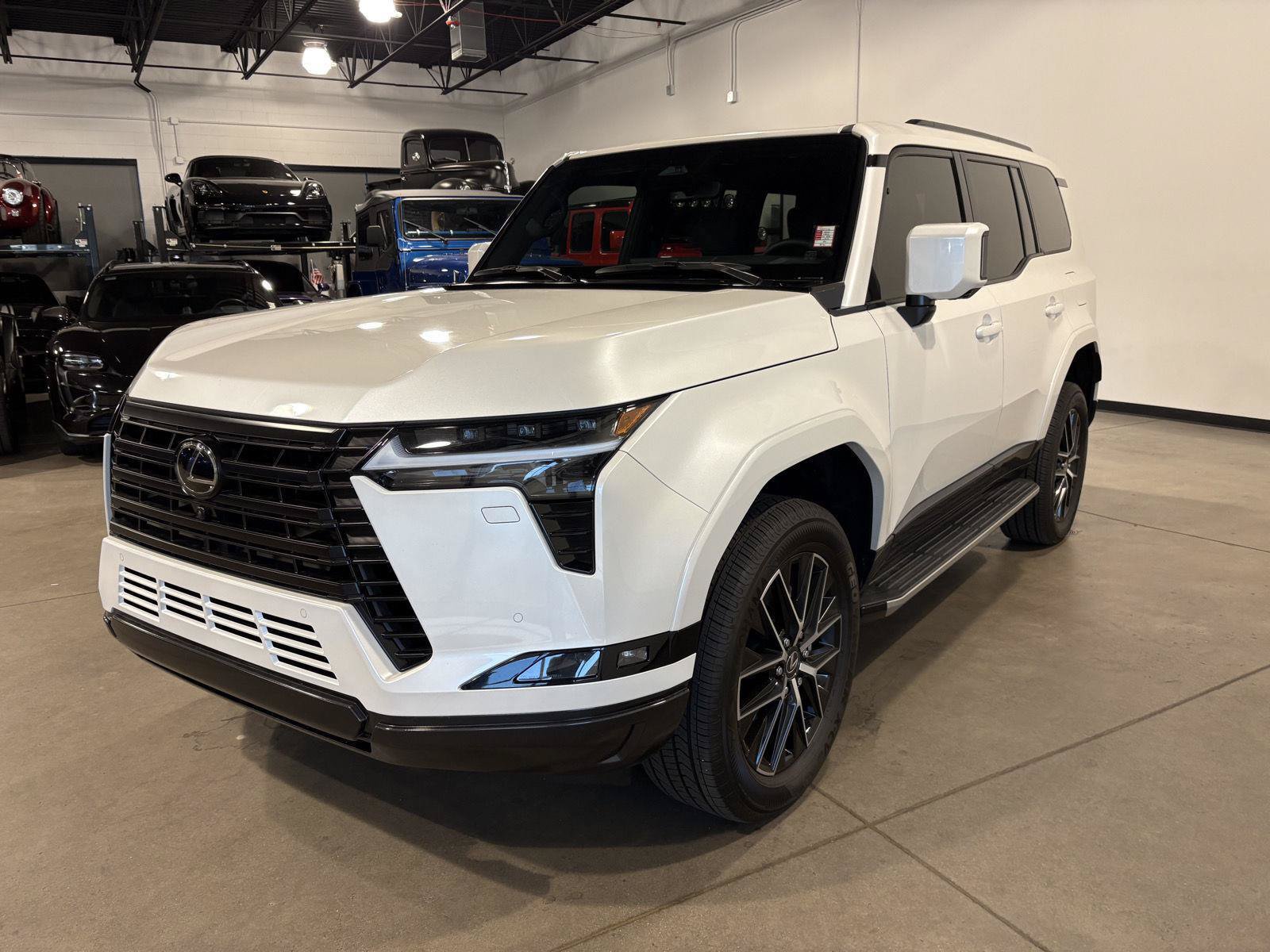 Used 2026 Lexus GX 550 w/ Cold Area Package AWD/4WD image 5