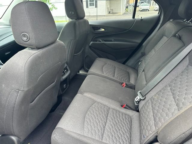 Used 2018 Chevrolet Equinox LT FWD image 15