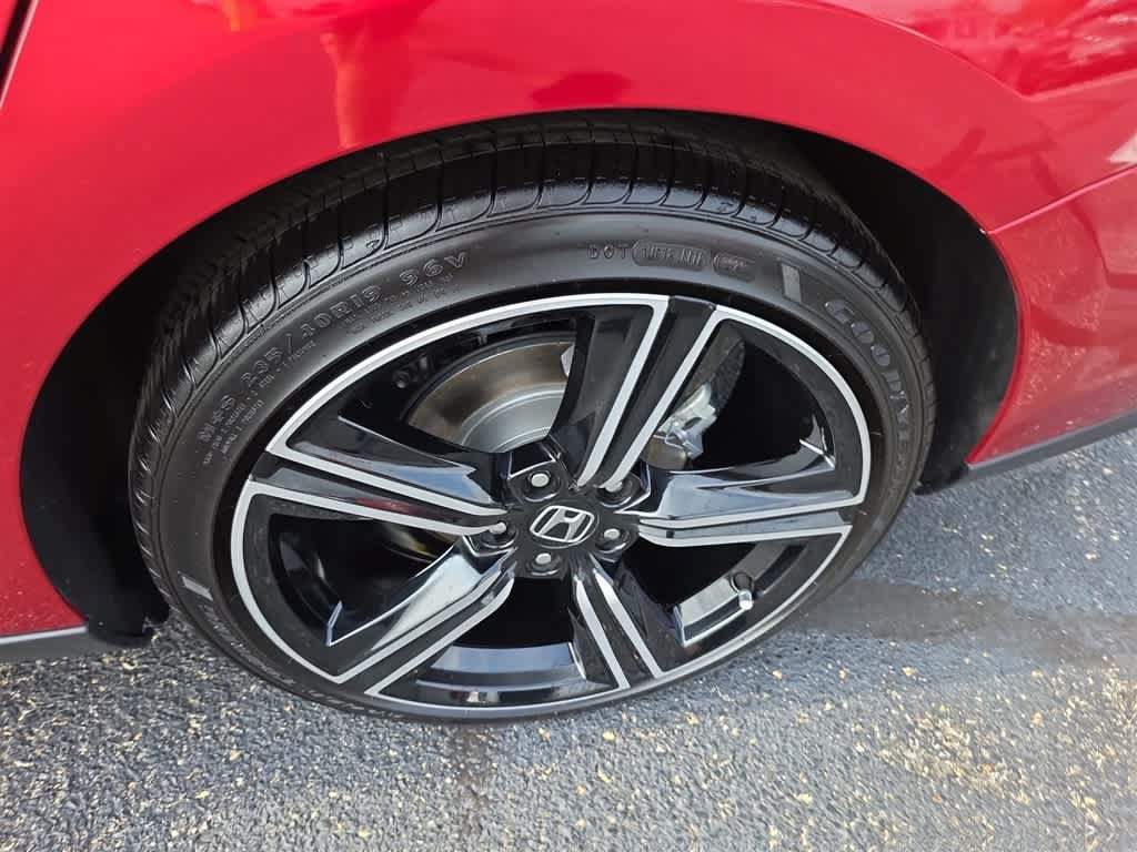 Used 2025 Honda Accord Sport image 27
