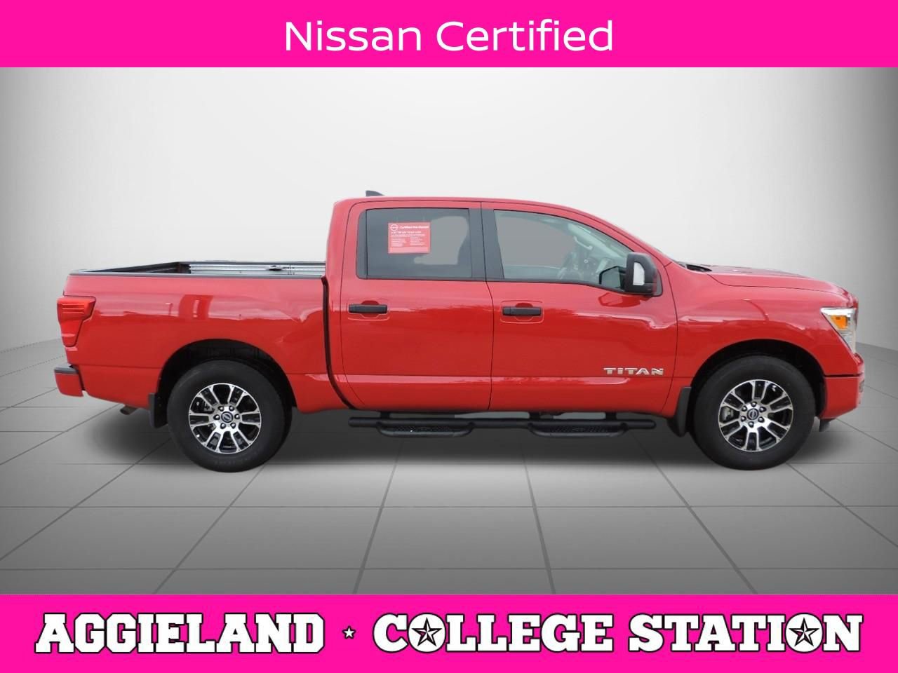 Certified 2024 Nissan Titan SV w/ SV Convenience Package image 2
