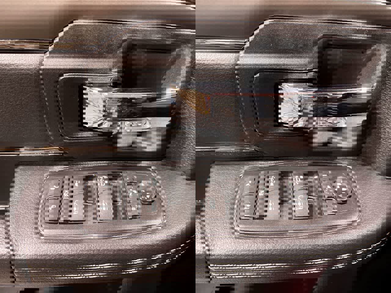 Used 2015 RAM 1500 Sport w/ Sport Premium Group image 13