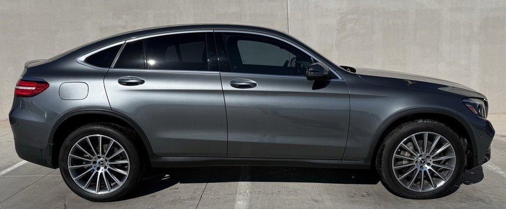 Used 2018 Mercedes-Benz GLC 300 4MATIC Coupe image 3