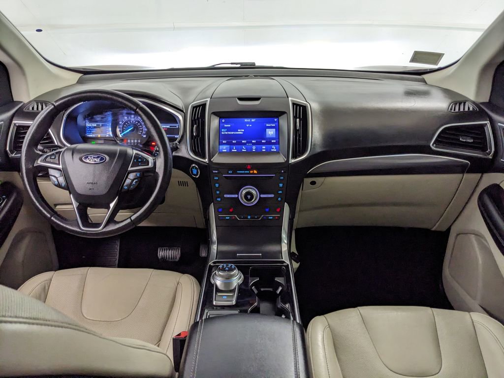 Certified 2019 Ford Edge Titanium w/ Equipment Group 301A AWD/4WD image 7