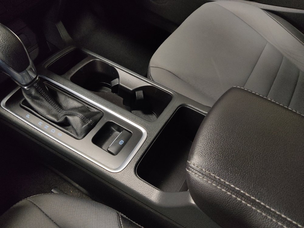 Used 2017 Ford Escape S image 26