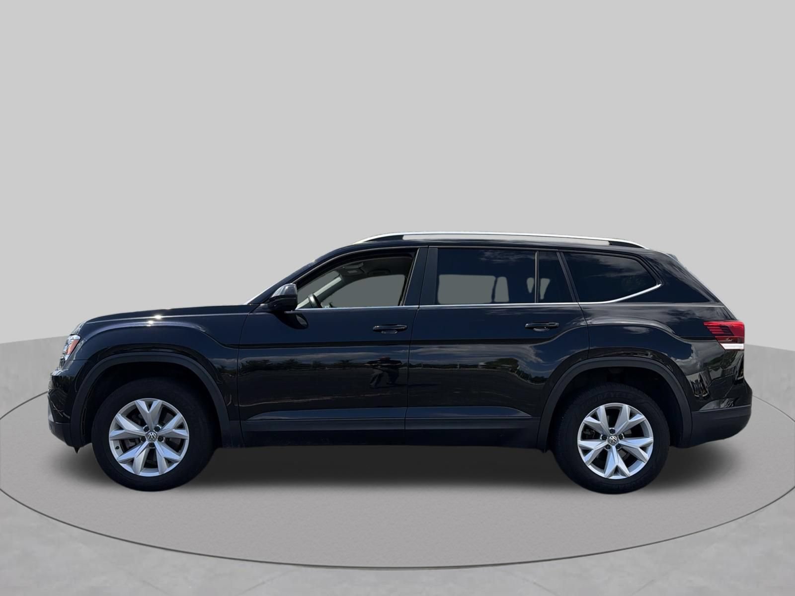Used 2018 Volkswagen Atlas S AWD/4WD image 2