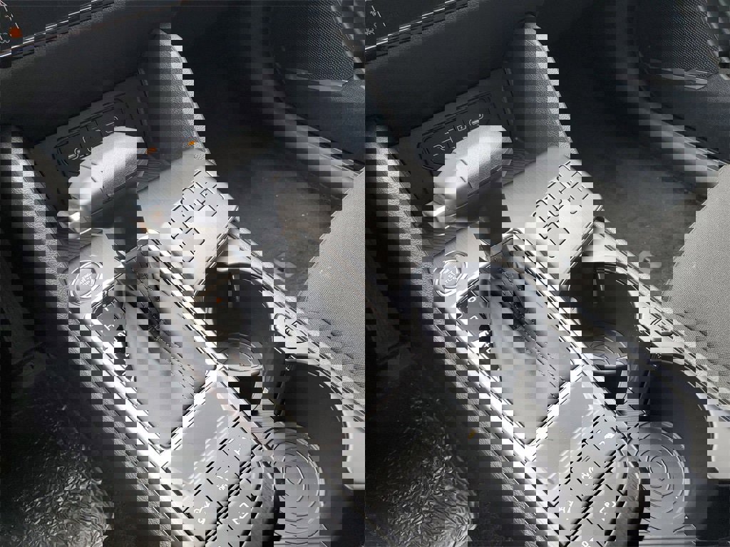 New 2026 Kia Sportage LX image 18