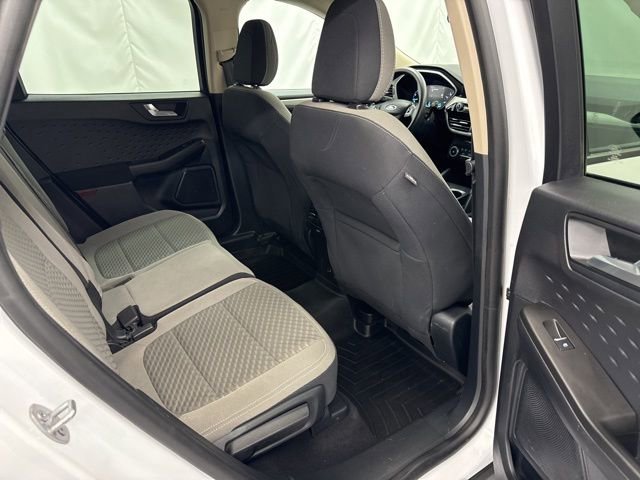 Used 2020 Ford Escape SE image 23