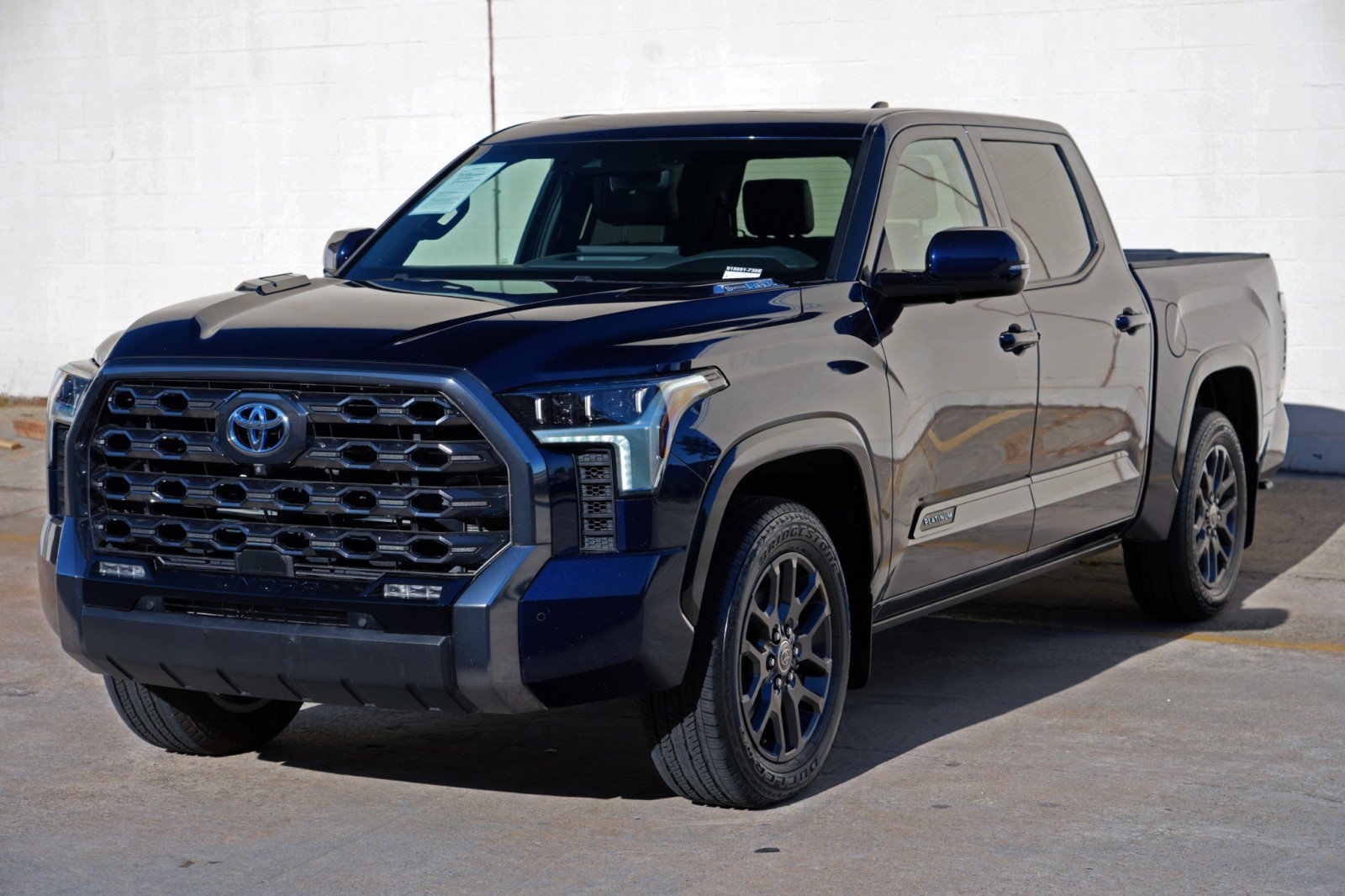 Used 2023 Toyota Tundra Platinum w/ Advanced Package AWD/4WD image 54