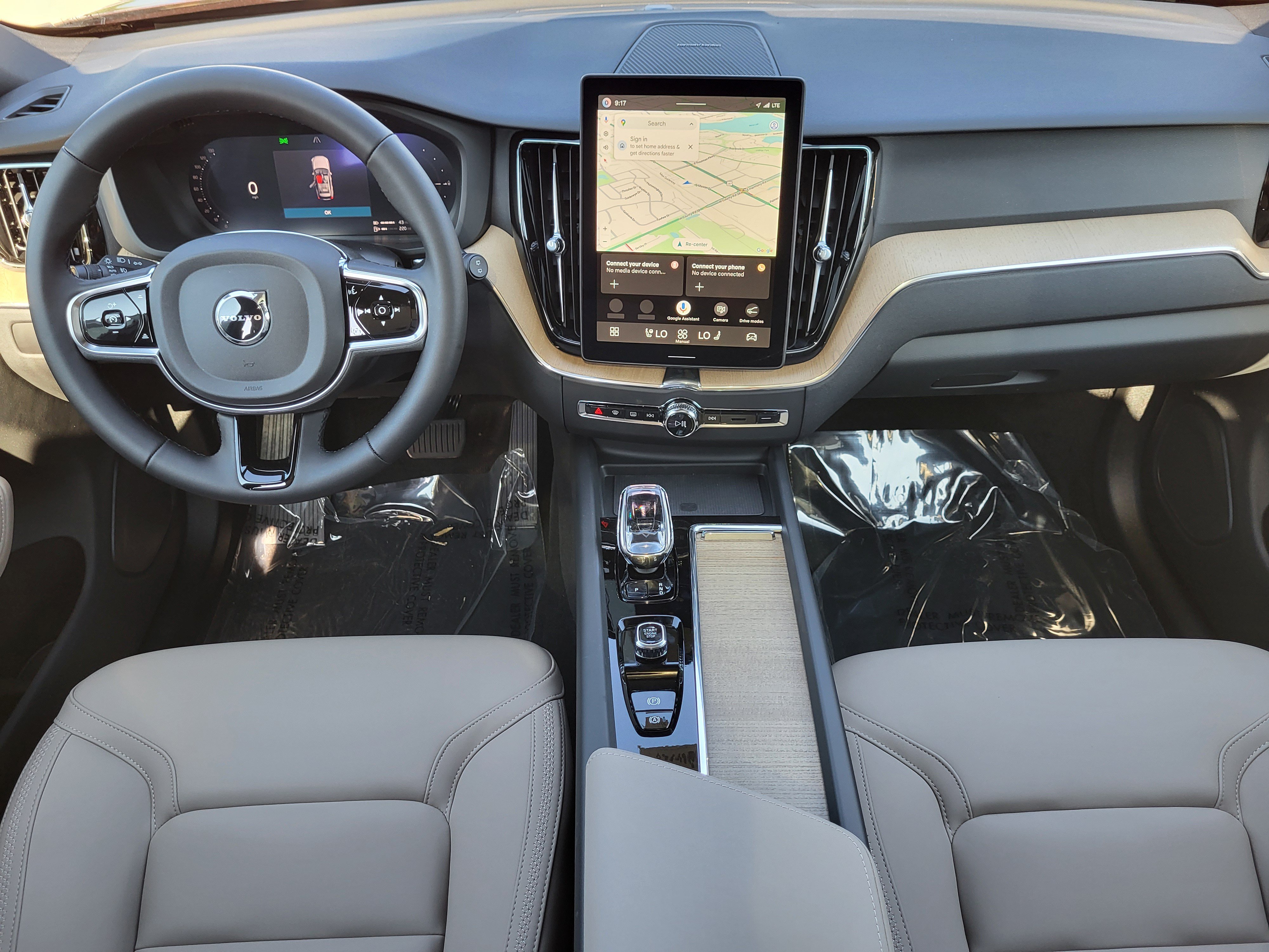 New 2026 Volvo XC60 T8 Plus w/ Protection Package Premier AWD/4WD image 17