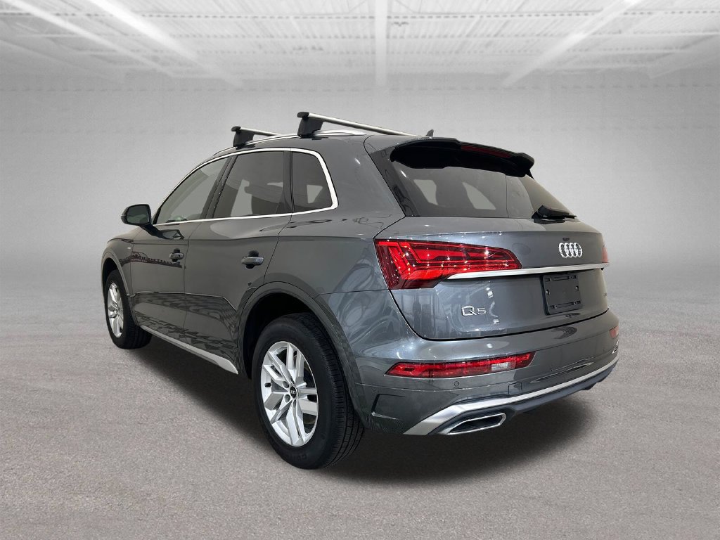 Used 2024 Audi Q5 2.0T Premium w/ Convenience Package AWD/4WD image 3