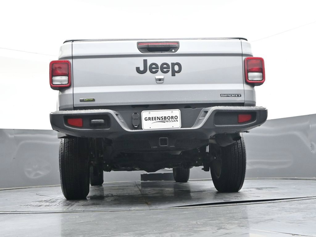 Used 2021 Jeep Gladiator Sport AWD/4WD image 38