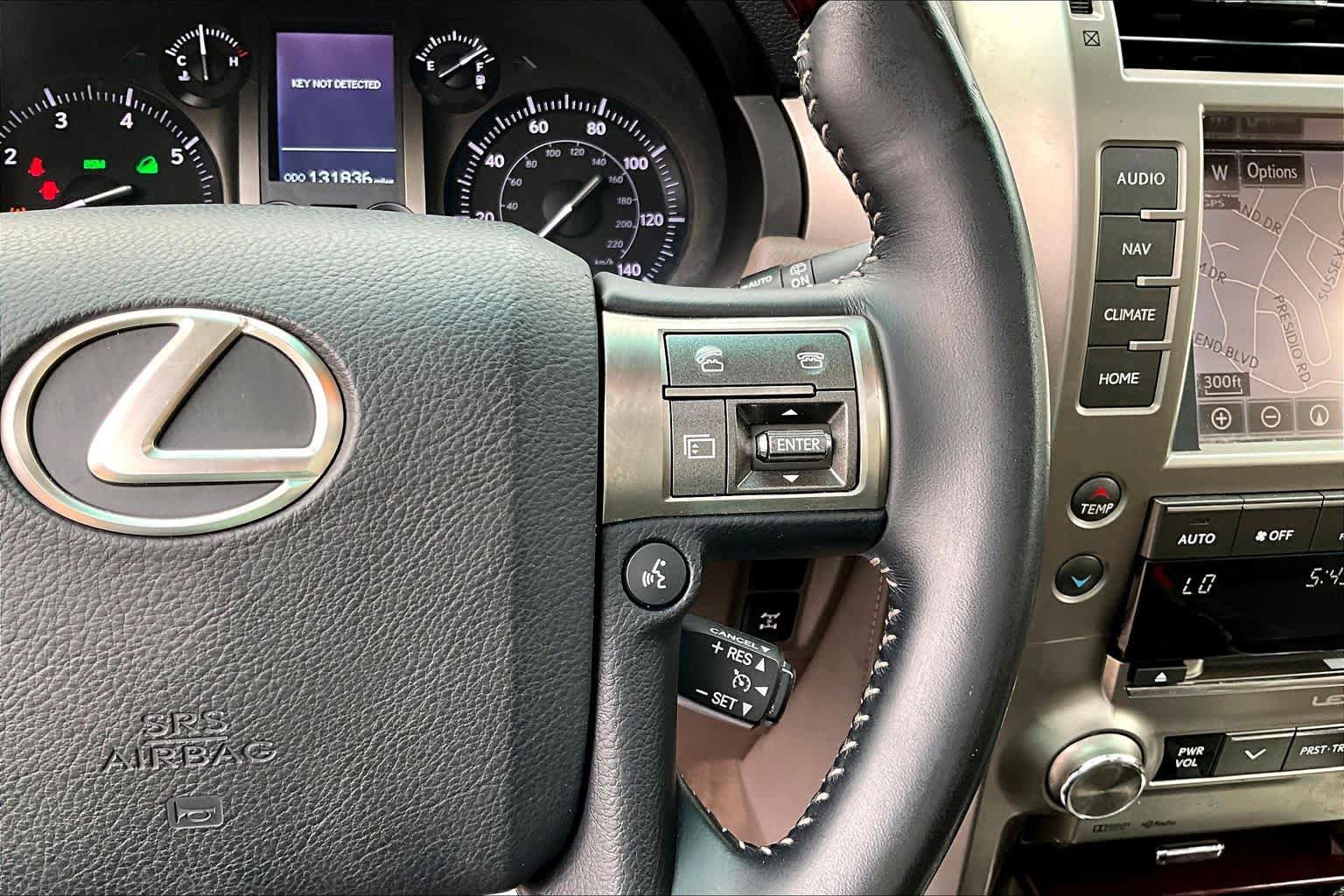 Used 2015 Lexus GX 460 w/ Premium Package AWD/4WD image 23