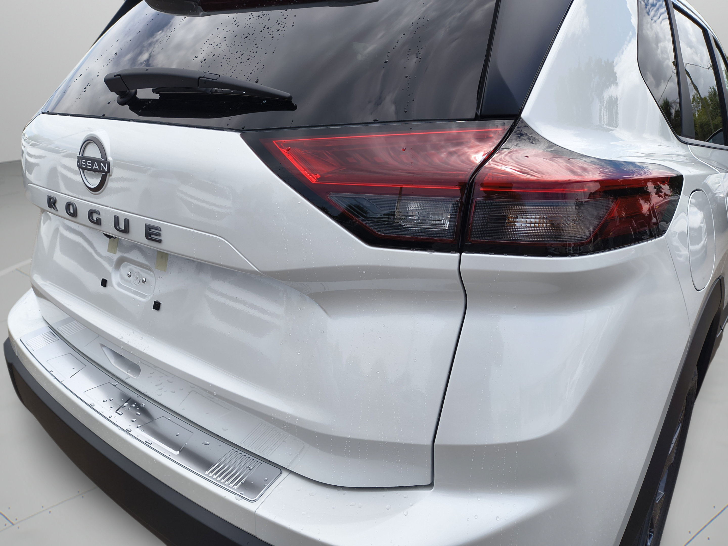 New 2026 Nissan Rogue SV FWD image 35