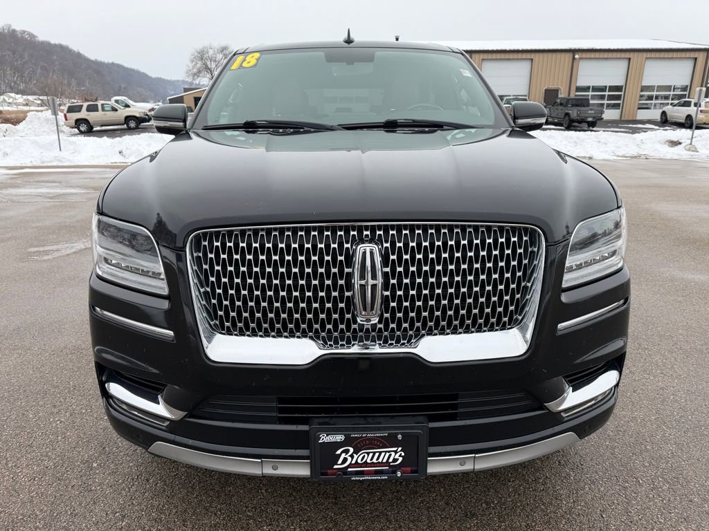 Used 2018 Lincoln Navigator L Reserve image 2