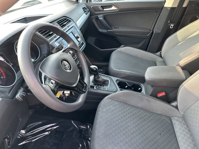 Used 2018 Volkswagen Tiguan S image 13