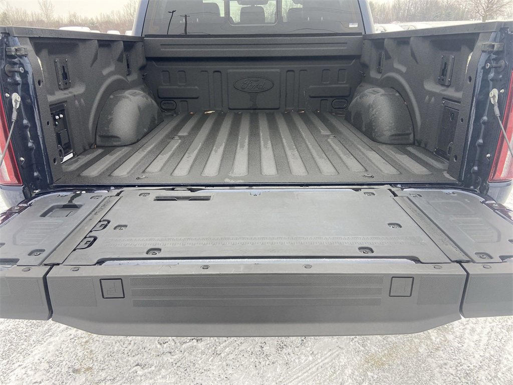 Used 2024 Ford F150 Platinum image 26