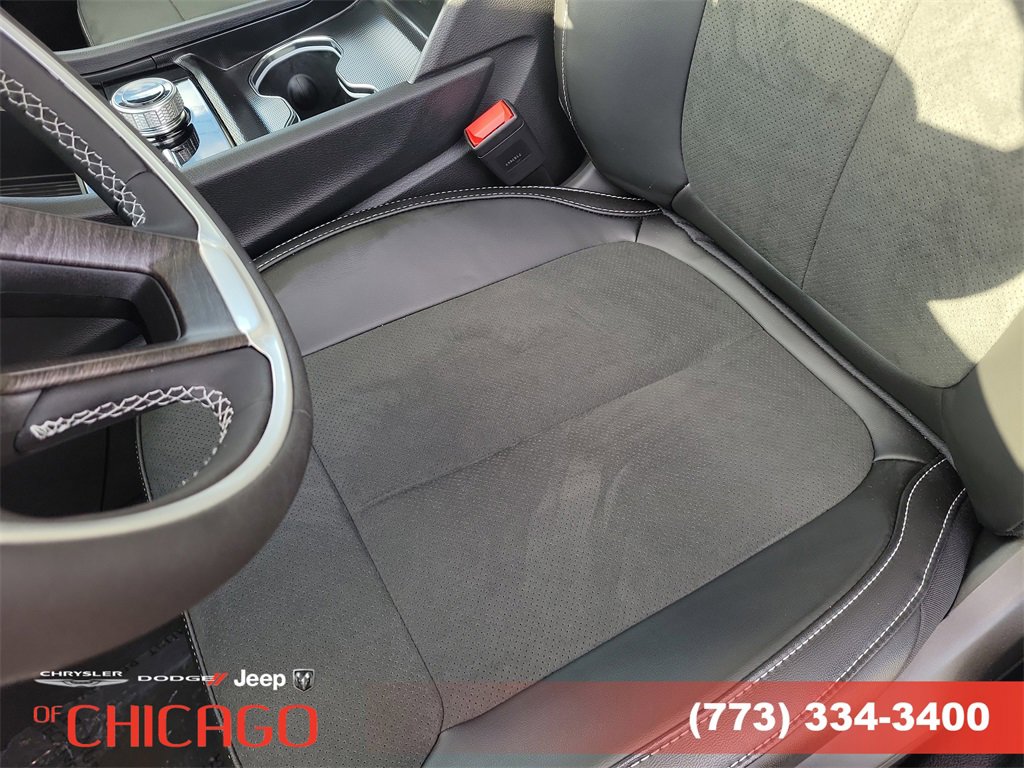 New 2026 Jeep Grand Cherokee Altitude image 20